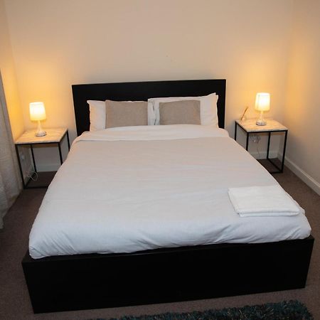 Charlotte Apartment แอเบอร์ดีน ภายนอก รูปภาพ