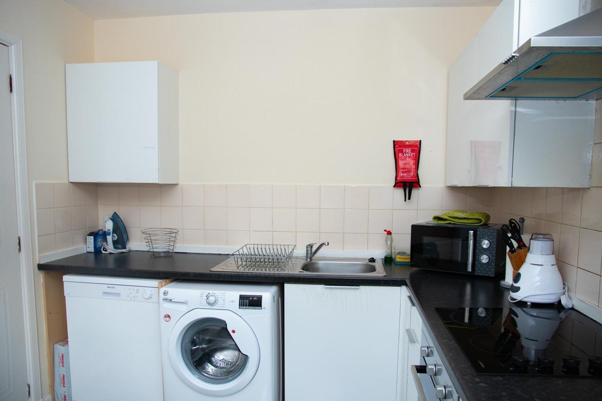 Charlotte Apartment แอเบอร์ดีน ภายนอก รูปภาพ