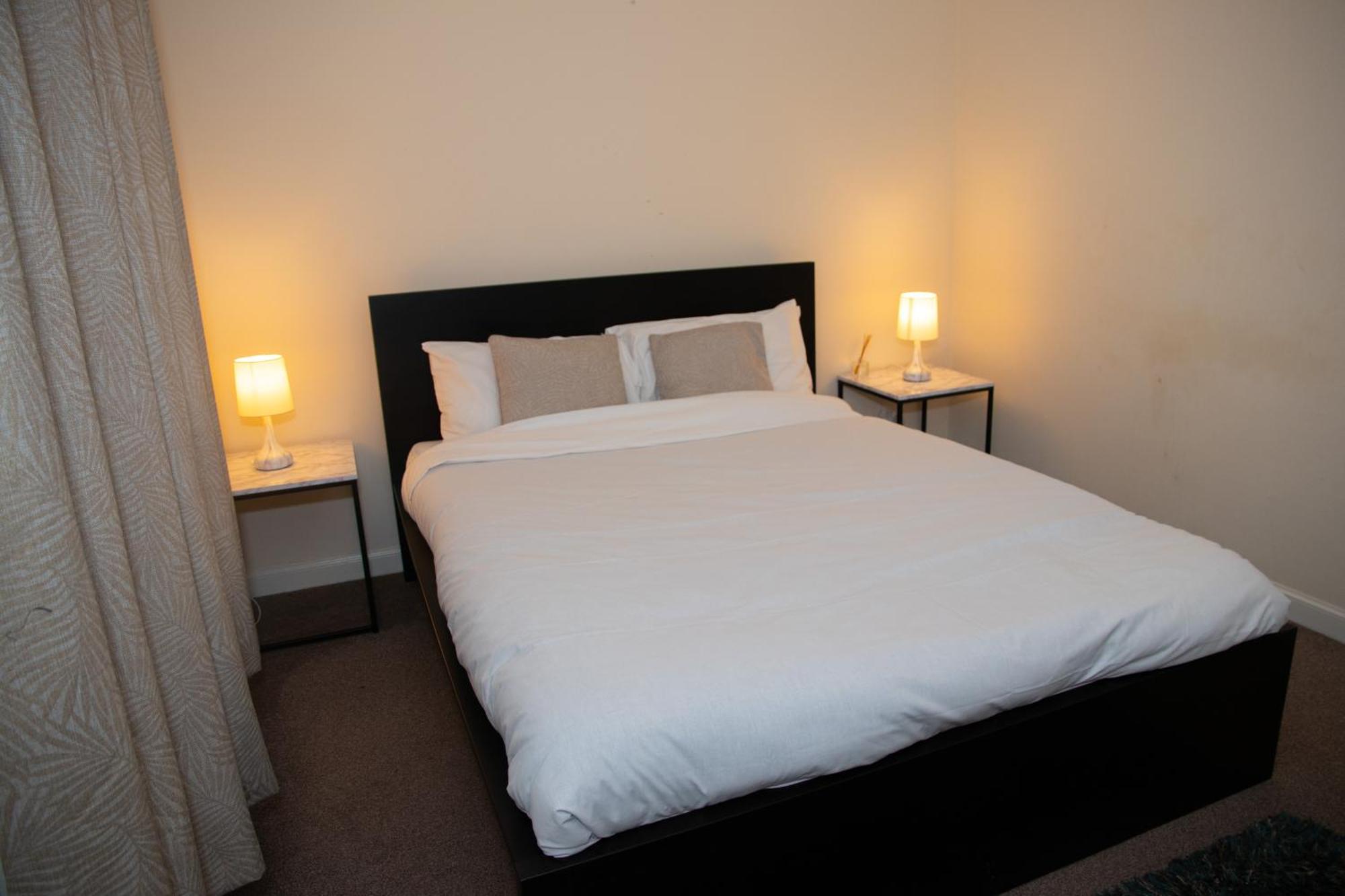 Charlotte Apartment แอเบอร์ดีน ภายนอก รูปภาพ