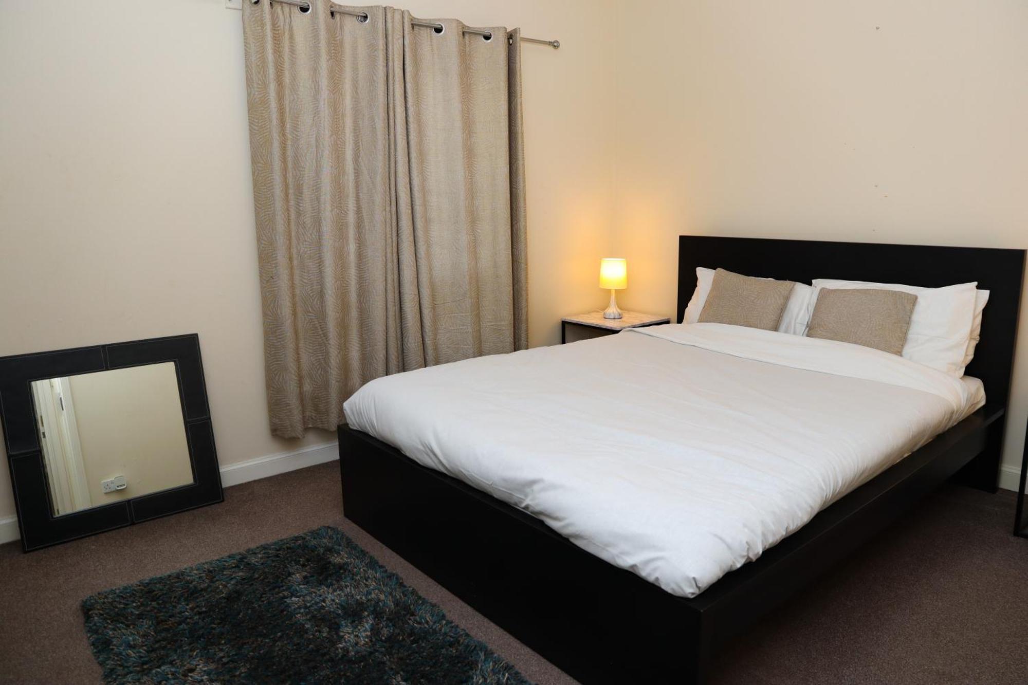 Charlotte Apartment แอเบอร์ดีน ภายนอก รูปภาพ