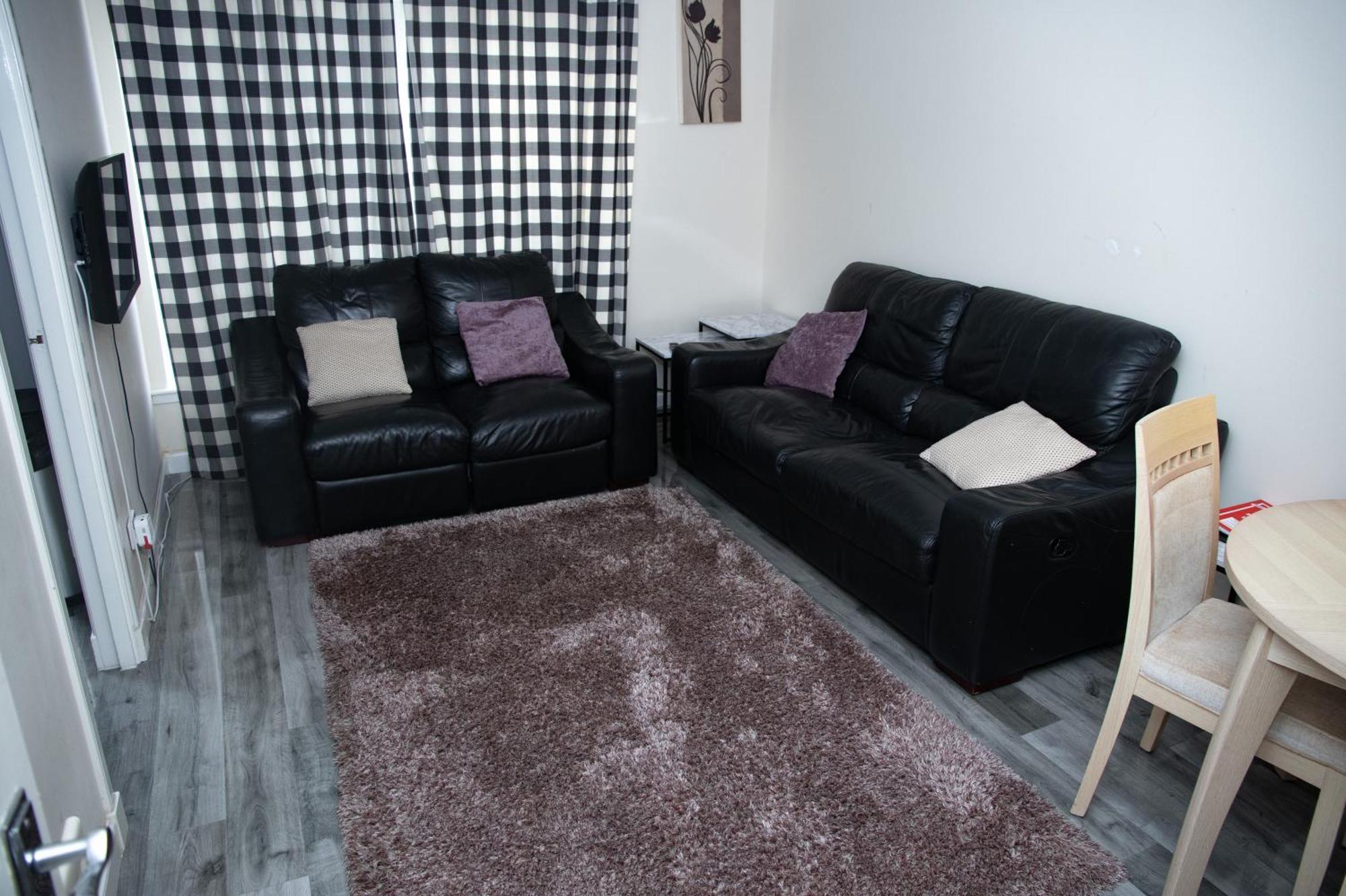 Charlotte Apartment แอเบอร์ดีน ภายนอก รูปภาพ